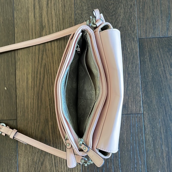 Twelve little peek a boo crossbody pink - Picture 3 of 5